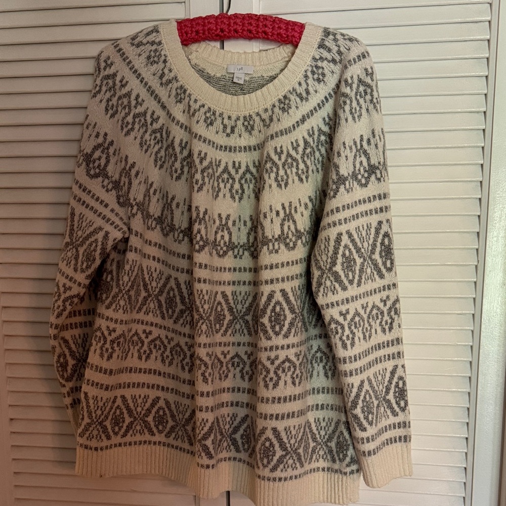 Cozy Patterned Cream and Gray Sweater J Jill